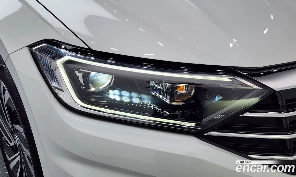 Volkswagen Jetta 2021 1.4 автомат (гидро), фото 8
