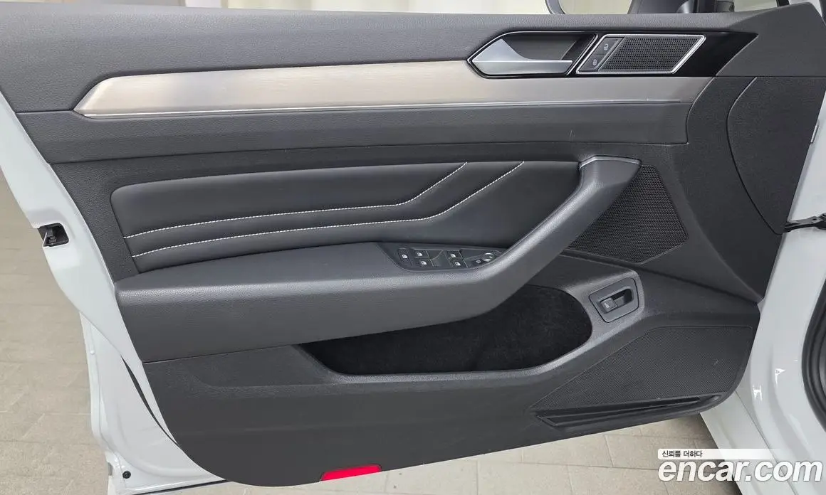 Volkswagen Passat 2022 2.0 автомат (гидро), фото 14 Volkswagen Passat 2022 2.0 автомат (гидро), фото 14