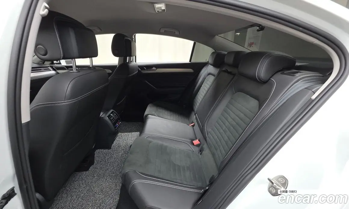 Volkswagen Passat 2022 2.0 автомат (гидро), фото 18 Volkswagen Passat 2022 2.0 автомат (гидро), фото 18