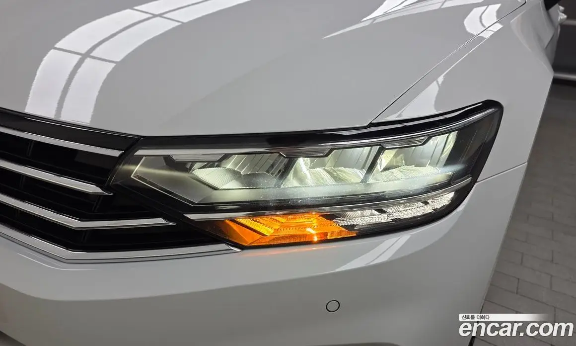 Volkswagen Passat 2022 2.0 автомат (гидро), фото 8 Volkswagen Passat 2022 2.0 автомат (гидро), фото 8