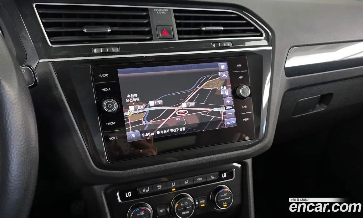 Volkswagen Tiguan 2019 2.0 автомат (гидро), фото 19