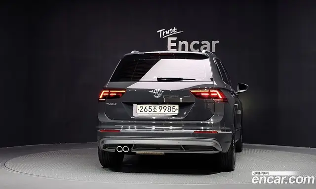 Volkswagen Tiguan 2019 2.0 автомат (гидро), миниатюра 4