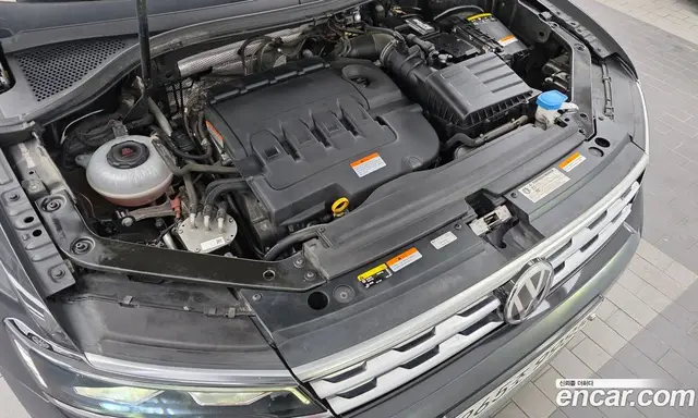 Volkswagen Tiguan 2019 2.0 автомат (гидро), миниатюра 6