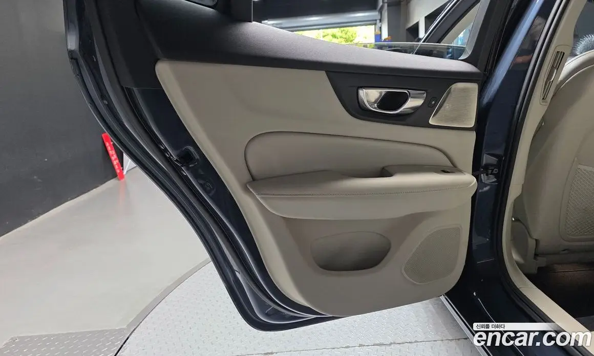 Volvo S60 2021 2.0 автомат (гидро), фото 15
