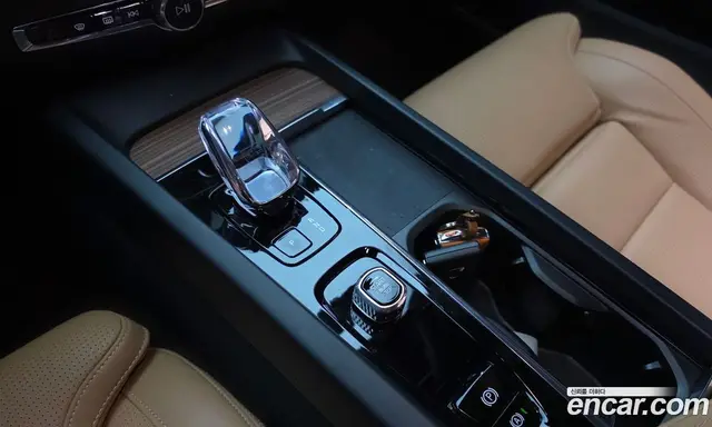 Volvo S60 2024 2.0 автомат (гидро), миниатюра 12