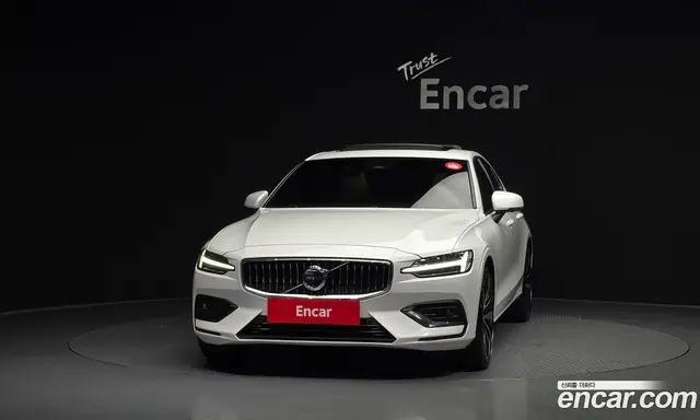 Volvo S60 2024 2.0 автомат (гидро), миниатюра 3 Volvo S60 2024 2.0 автомат (гидро), миниатюра 3