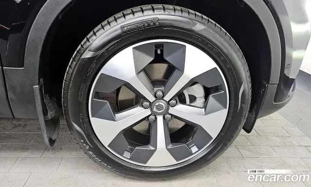 Volvo XC40 2024 2.0 автомат (гидро), миниатюра 7 Volvo XC40 2024 2.0 автомат (гидро), миниатюра 7