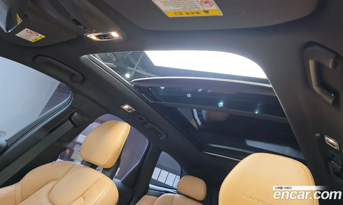 Volvo XC60 2018 2.0 автомат (гидро), фото 16 Volvo XC60 2018 2.0 автомат (гидро), фото 16