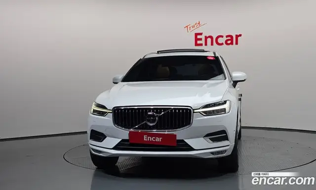 Volvo XC60 2018 2.0 автомат (гидро), миниатюра 3 Volvo XC60 2018 2.0 автомат (гидро), миниатюра 3
