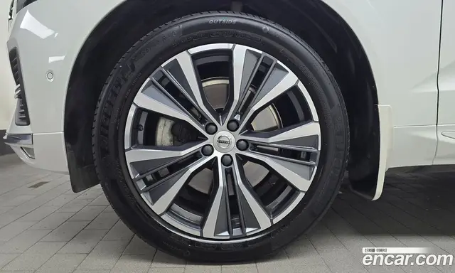 Volvo XC60 2021 2.0 автомат (гидро), миниатюра 4 Volvo XC60 2021 2.0 автомат (гидро), миниатюра 4