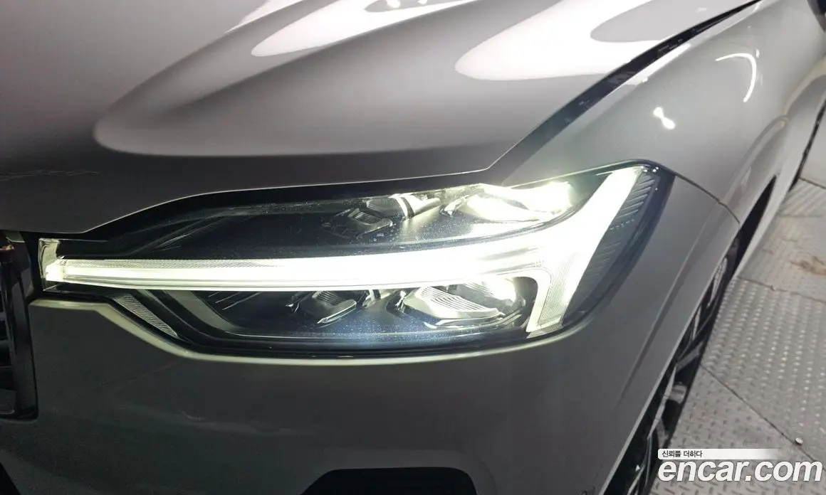 Volvo XC60 2026 2.0 автомат (гидро), фото 8 Volvo XC60 2026 2.0 автомат (гидро), фото 8