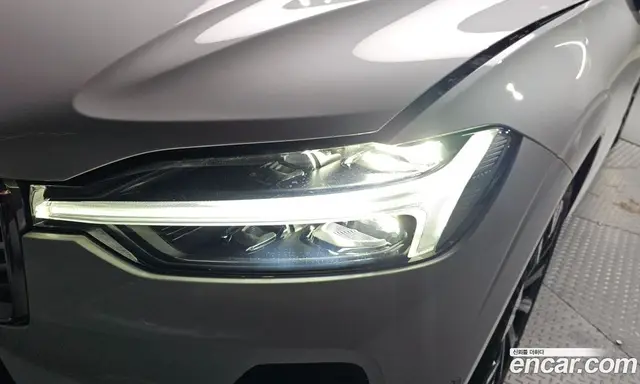 Volvo XC60 2026 2.0 автомат (гидро), миниатюра 8 Volvo XC60 2026 2.0 автомат (гидро), миниатюра 8