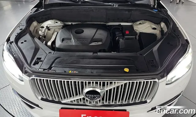 Volvo XC90 2017 2.0 автомат (гидро), миниатюра 5 Volvo XC90 2017 2.0 автомат (гидро), миниатюра 5