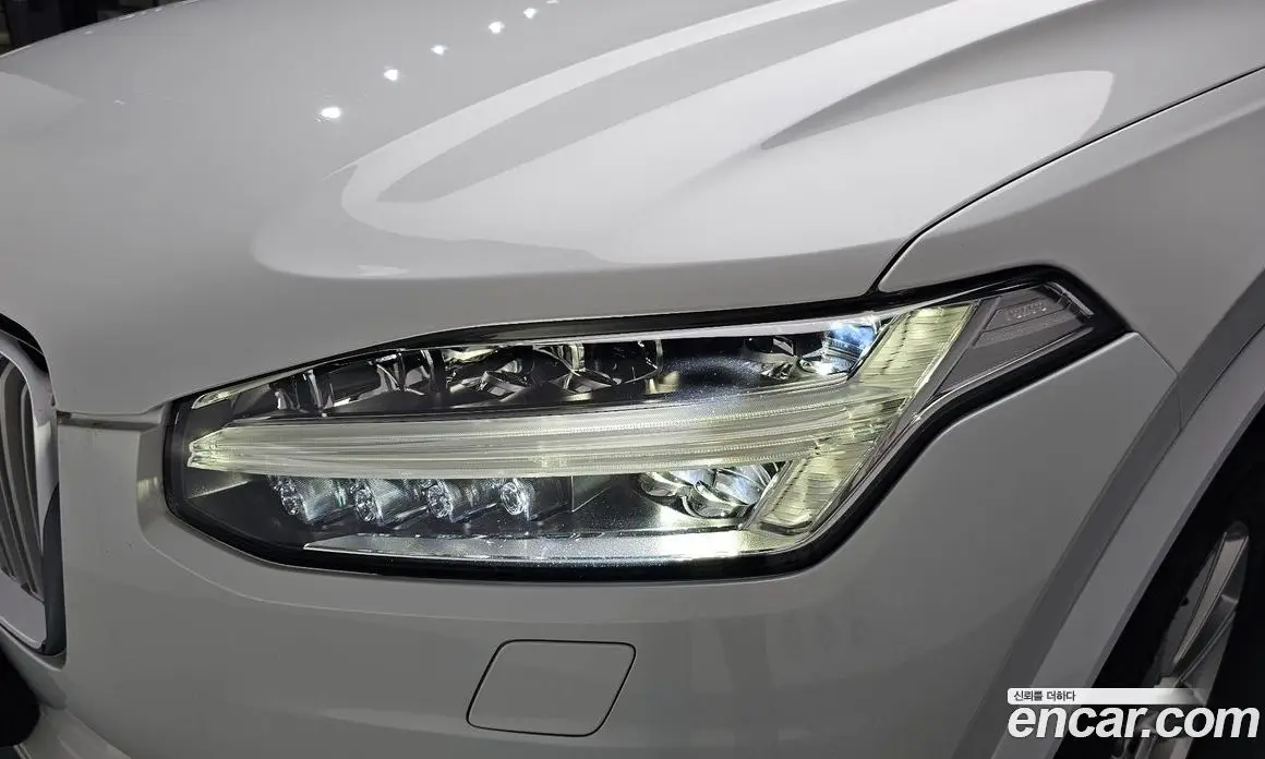 Volvo XC90 2017 2.0 автомат (гидро), фото 7 Volvo XC90 2017 2.0 автомат (гидро), фото 7