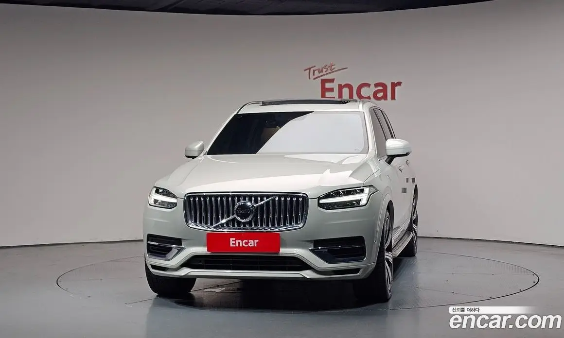 Volvo XC90 2022 2.0 автомат (гидро), фото 3