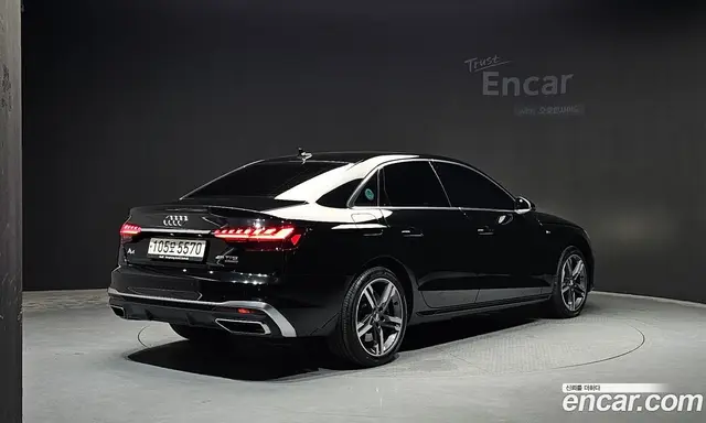 Audi A4 2021 2.0 автомат (гидро), миниатюра 2