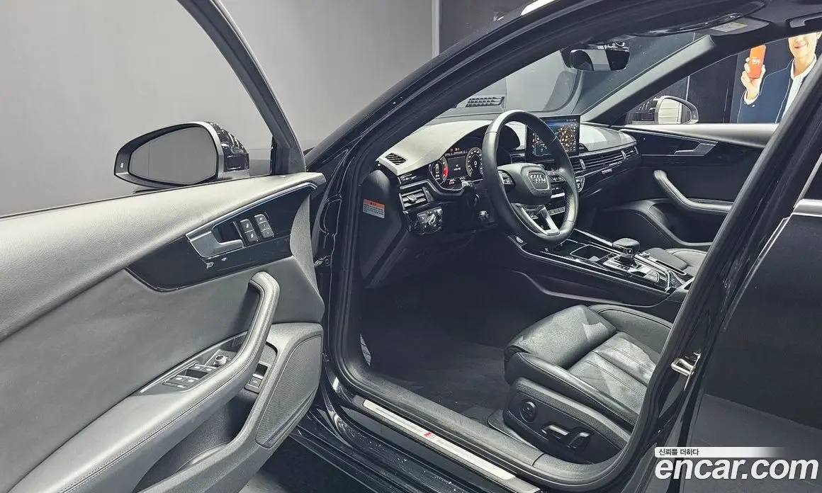 Audi A4 2021 2.0 автомат (гидро), фото 13
