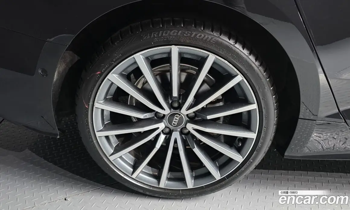 Audi A5 2023 2.0 автомат (гидро), фото 5 Audi A5 2023 2.0 автомат (гидро), фото 5