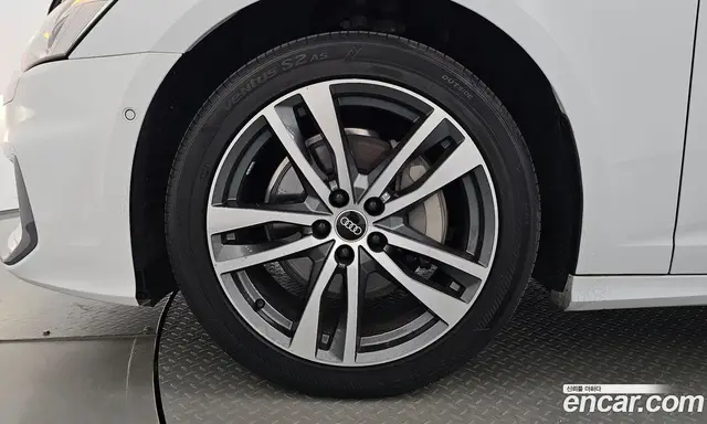 Audi A6 2021 2.0 автомат (гидро), миниатюра 4 Audi A6 2021 2.0 автомат (гидро), миниатюра 4