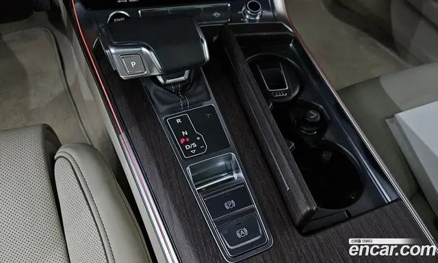 Audi A6 2024 2.0 автомат (гидро), миниатюра 12