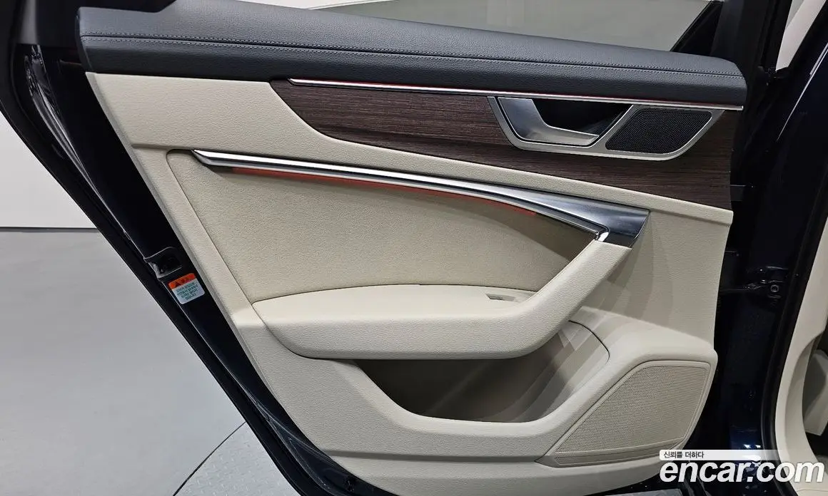 Audi A6 2024 2.0 автомат (гидро), фото 15 Audi A6 2024 2.0 автомат (гидро), фото 15