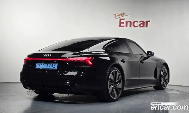 Audi e-tron GT 2022 0.1 автомат (гидро), миниатюра 2 Audi e-tron GT 2022 0.1 автомат (гидро), миниатюра 2