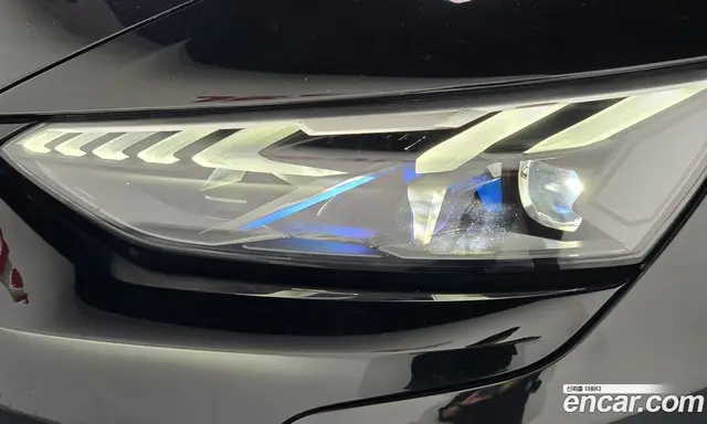 Audi e-tron GT 2022 0.1 автомат (гидро), миниатюра 8 Audi e-tron GT 2022 0.1 автомат (гидро), миниатюра 8