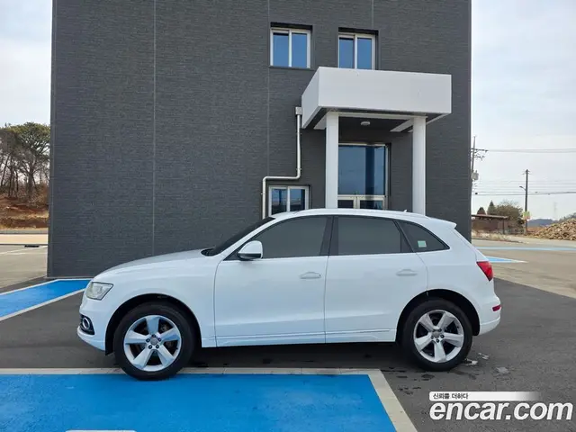 Audi Q5 2014 2.0 автомат (гидро), миниатюра 4