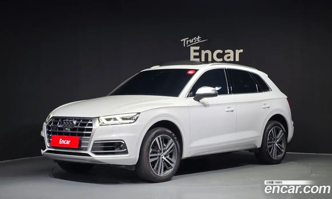 Audi Q5 2020 3.0 автомат (гидро), фото 1 Audi Q5 2020 3.0 автомат (гидро), фото 1
