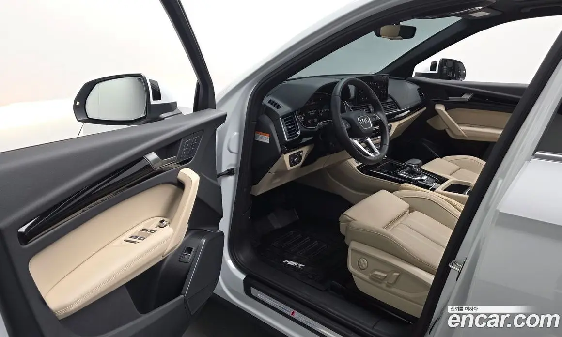 Audi Q5 2022 2.0 автомат (гидро), фото 13