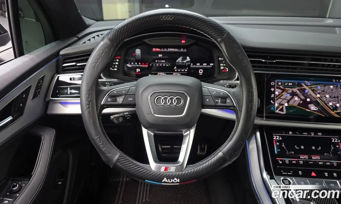 Audi Q7 2023 3.0 автомат (гидро), фото 19