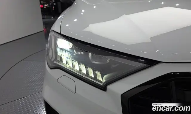 Audi Q7 2023 3.0 автомат (гидро), миниатюра 8 Audi Q7 2023 3.0 автомат (гидро), миниатюра 8