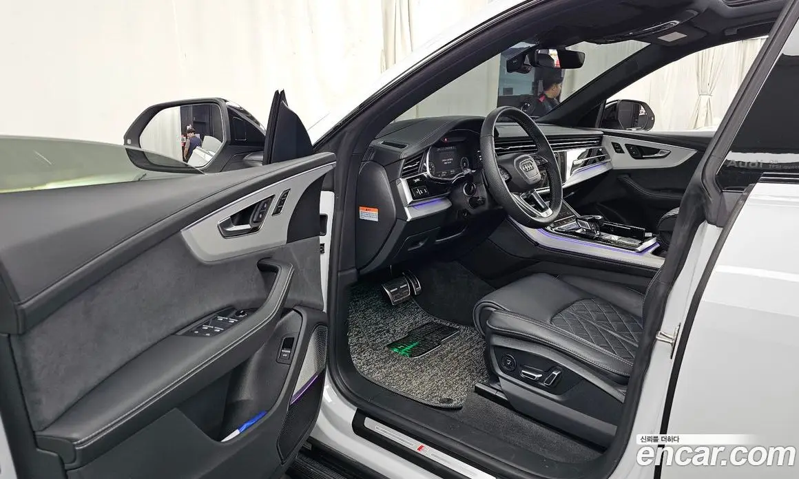 Audi Q8 2025 3.0 автомат (гидро), фото 13 Audi Q8 2025 3.0 автомат (гидро), фото 13
