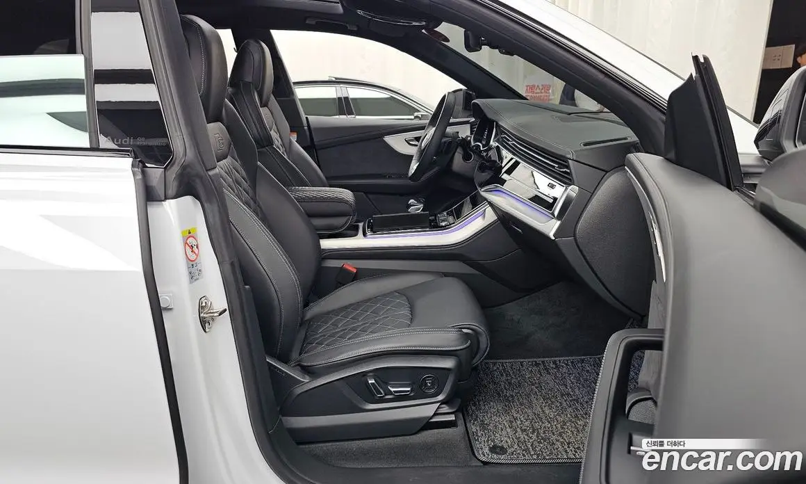 Audi Q8 2025 3.0 автомат (гидро), фото 17 Audi Q8 2025 3.0 автомат (гидро), фото 17