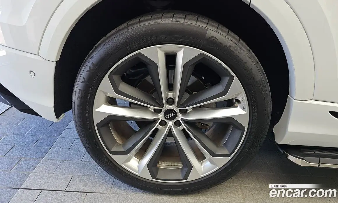 Audi Q8 2025 3.0 автомат (гидро), фото 5 Audi Q8 2025 3.0 автомат (гидро), фото 5