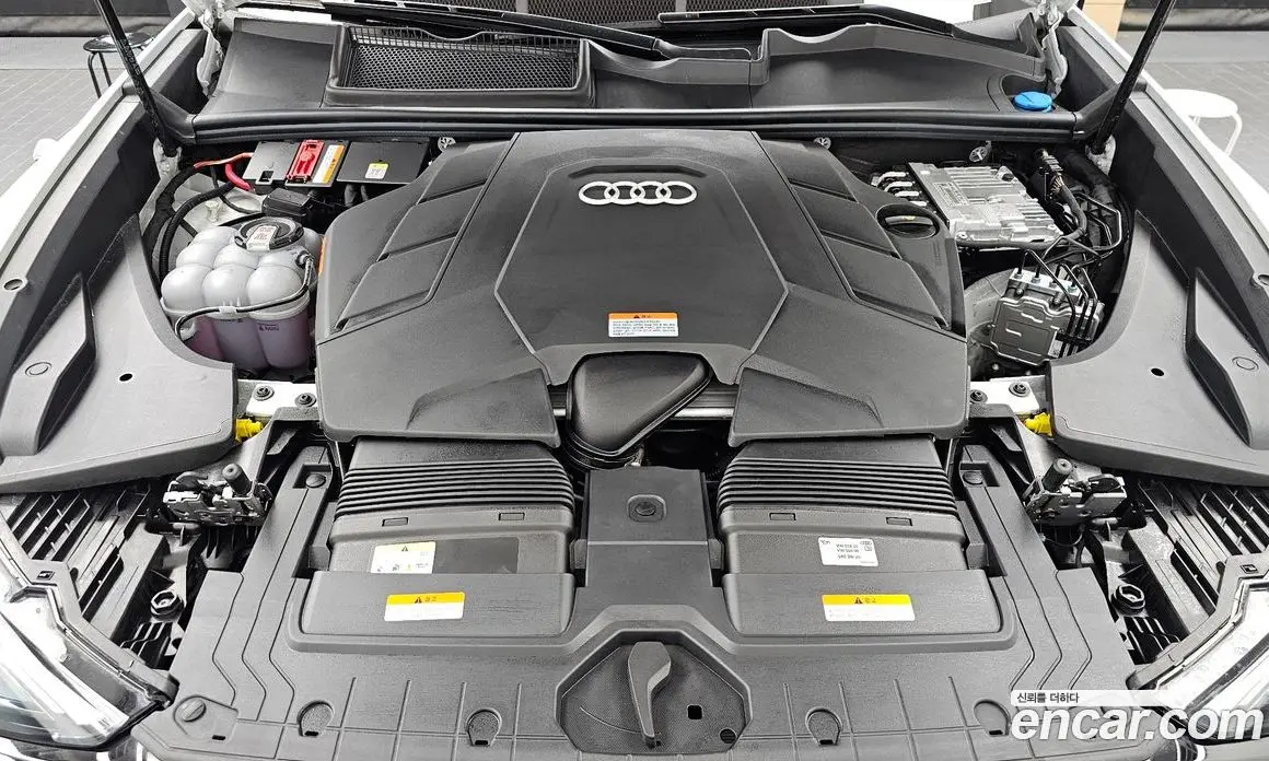 Audi Q8 2025 3.0 автомат (гидро), фото 6 Audi Q8 2025 3.0 автомат (гидро), фото 6