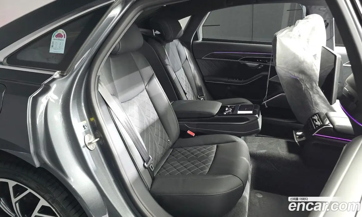 Audi S8 2025 4.0 АКПП, фото 17