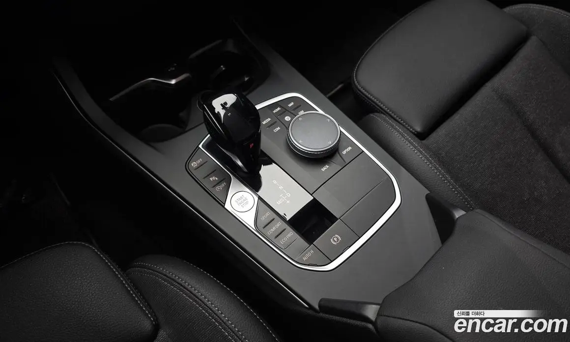 BMW 1 серия 2020 2.0 автомат (гидро), фото 12
