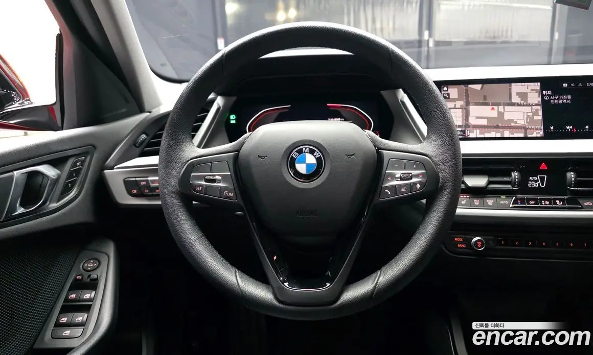 BMW 1 серия 2020 2.0 автомат (гидро), фото 19