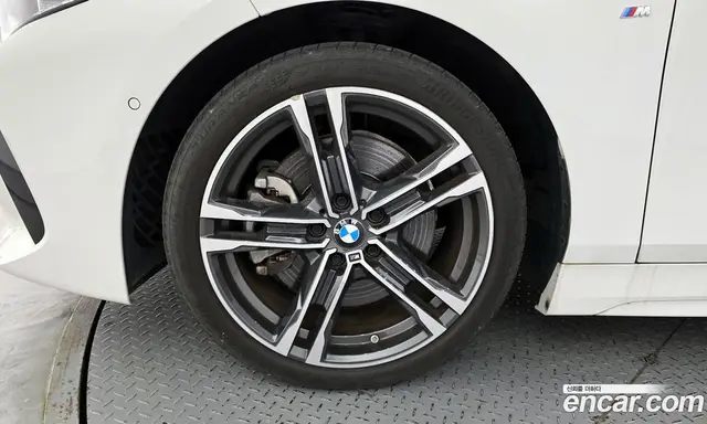 BMW 1 серия 2023 2.0 автомат (гидро), миниатюра 5