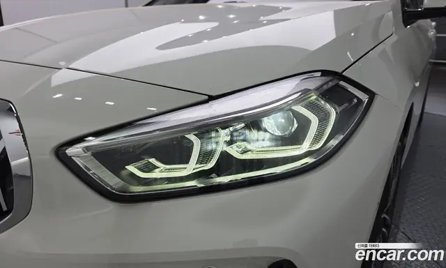 BMW 1 серия 2023 2.0 автомат (гидро), миниатюра 8