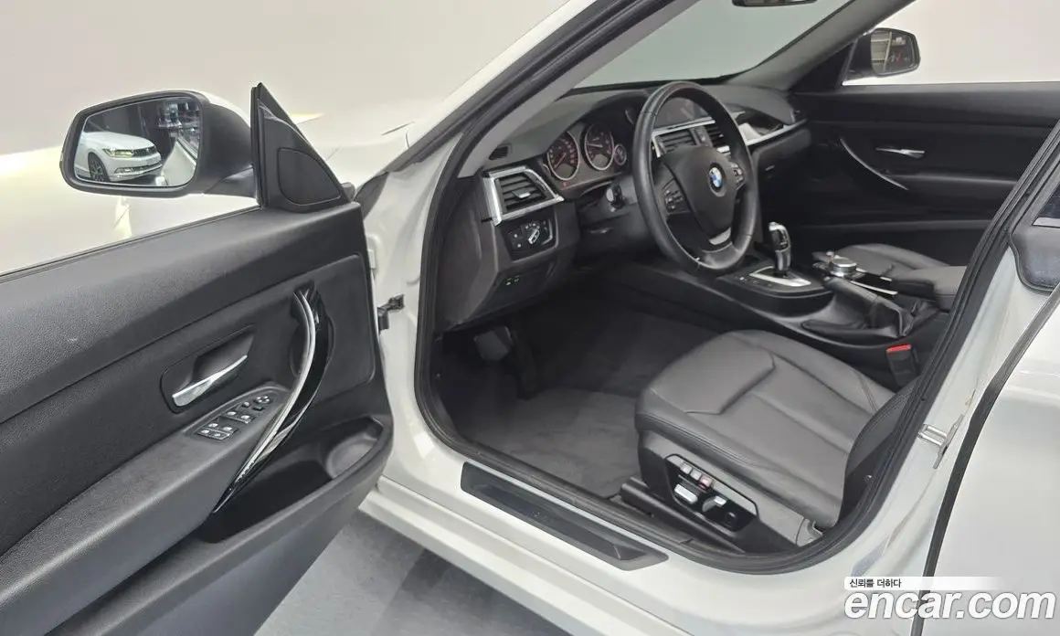 BMW 3 серия 2018 2.0 автомат (гидро), фото 13 BMW 3 серия 2018 2.0 автомат (гидро), фото 13