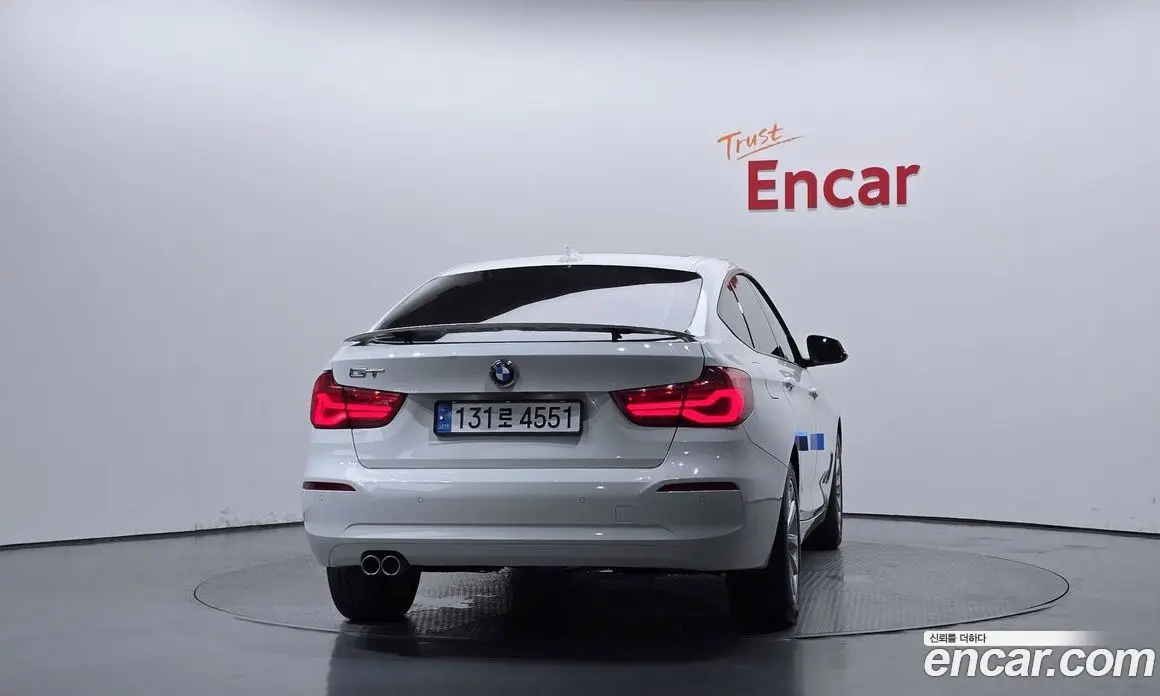 BMW 3 серия 2018 2.0 автомат (гидро), фото 4 BMW 3 серия 2018 2.0 автомат (гидро), фото 4