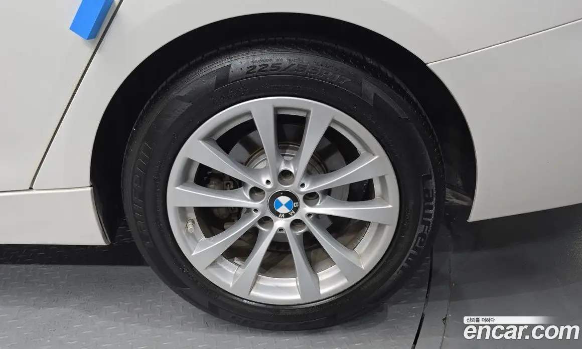 BMW 3 серия 2018 2.0 автомат (гидро), фото 7 BMW 3 серия 2018 2.0 автомат (гидро), фото 7
