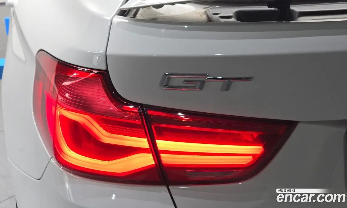 BMW 3 серия 2018 2.0 автомат (гидро), фото 9 BMW 3 серия 2018 2.0 автомат (гидро), фото 9