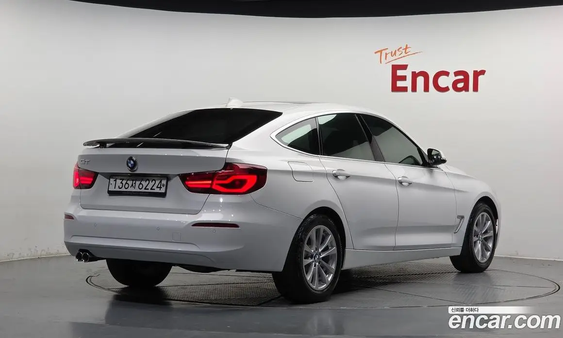 BMW 3 серия 2020 2.0 автомат (гидро), фото 2 BMW 3 серия 2020 2.0 автомат (гидро), фото 2