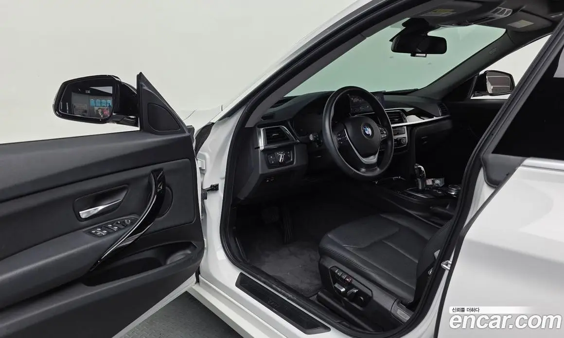 BMW 3 серия 2020 2.0 автомат (гидро), фото 13 BMW 3 серия 2020 2.0 автомат (гидро), фото 13