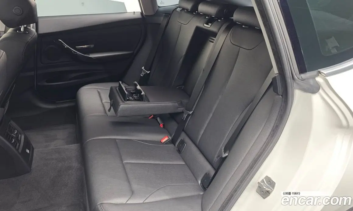 BMW 3 серия 2020 2.0 автомат (гидро), фото 16 BMW 3 серия 2020 2.0 автомат (гидро), фото 16