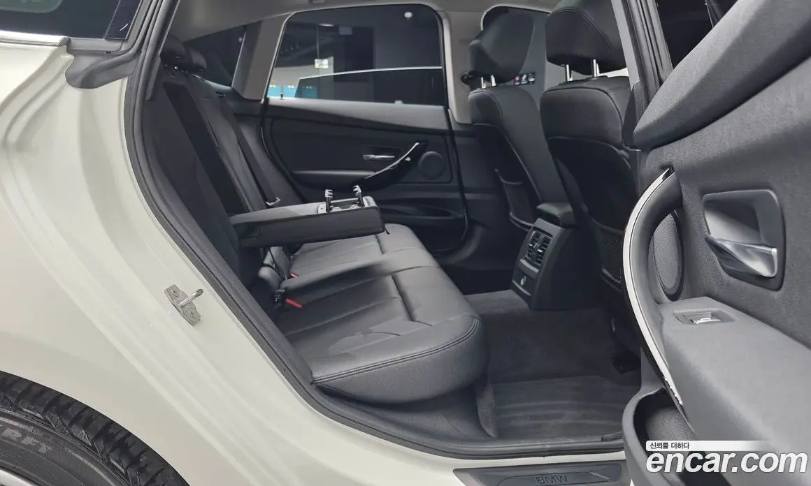 BMW 3 серия 2020 2.0 автомат (гидро), фото 18 BMW 3 серия 2020 2.0 автомат (гидро), фото 18