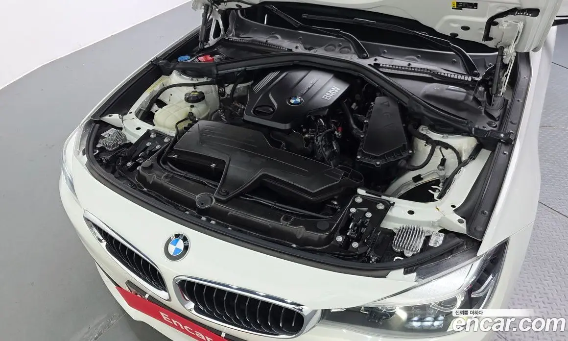BMW 3 серия 2020 2.0 автомат (гидро), фото 6 BMW 3 серия 2020 2.0 автомат (гидро), фото 6